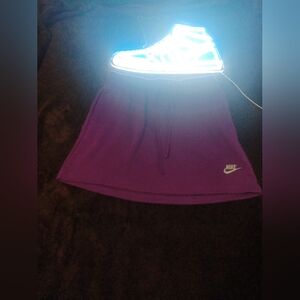 Nike Women's Club Fleece Mid-Rise Skirt Size Small